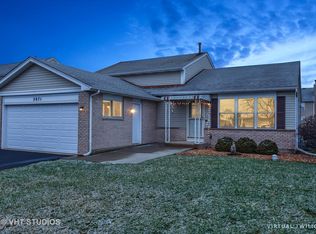 2871 Cadbury Cir, Lake In The Hills, IL 60156