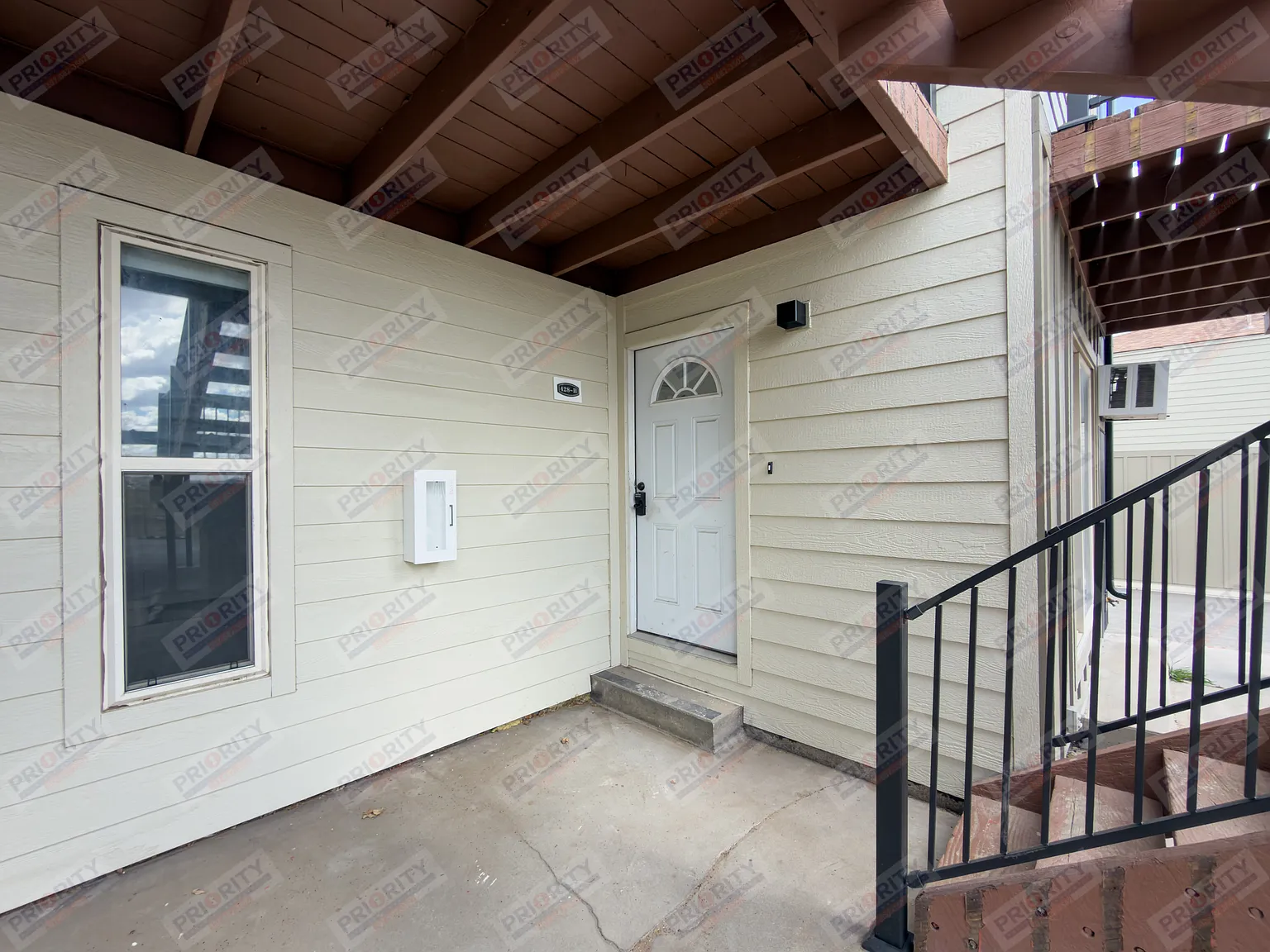 Elm Ride Apartments — Photo 1
