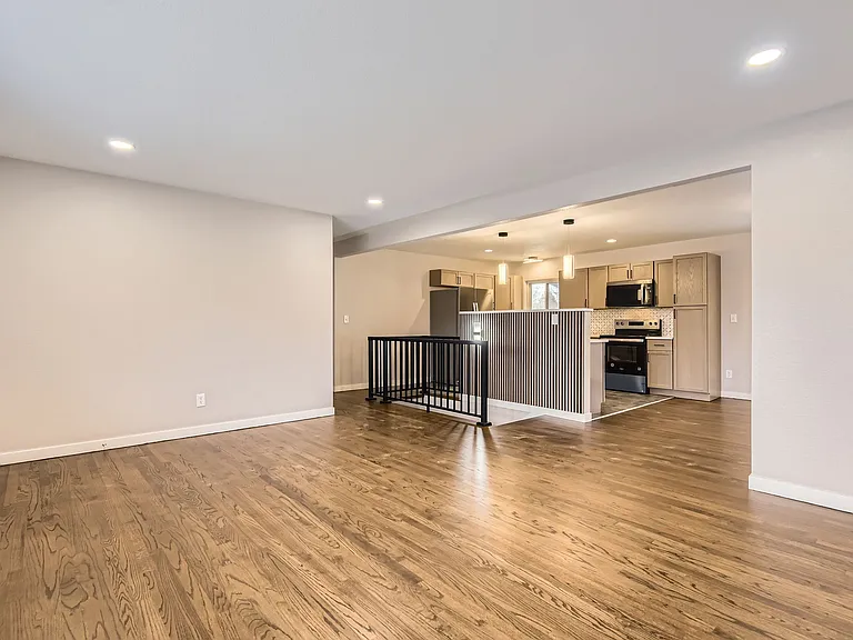 8097 E Lehigh Dr — Photo 4