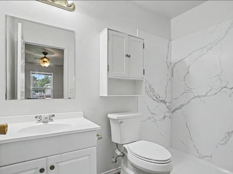 Bathroom #2