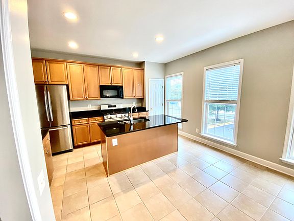 2nd image of 8177 Pasture Rose Ct