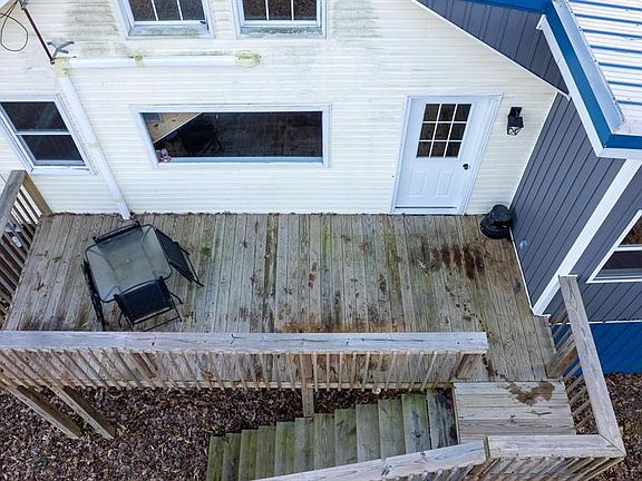 5th image of 247 Shawnee Cir