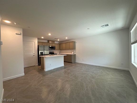 2nd image of 3443 Golden Chariot Ave