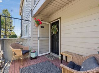 20910 Fawn Ct APT 1, West Linn, OR 97068