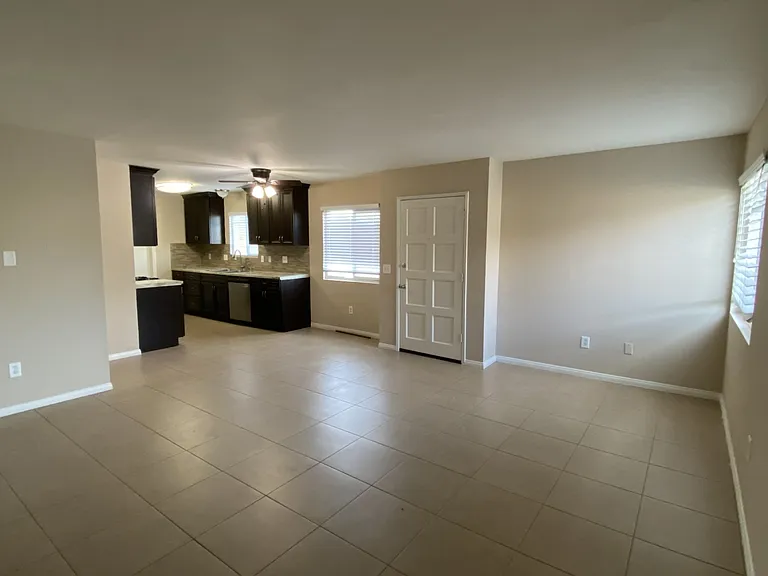 2310 Delaware St — Photo 4