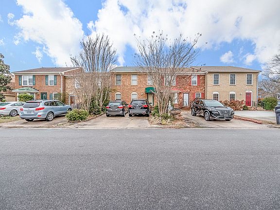 3rd image of 4000 Richard Lee Ct