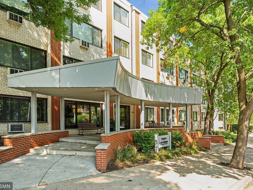 1st image of 2700 W 44th St APT 206