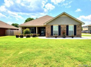 114 Coach Glen Ln, Owens Cross Roads, AL 35763