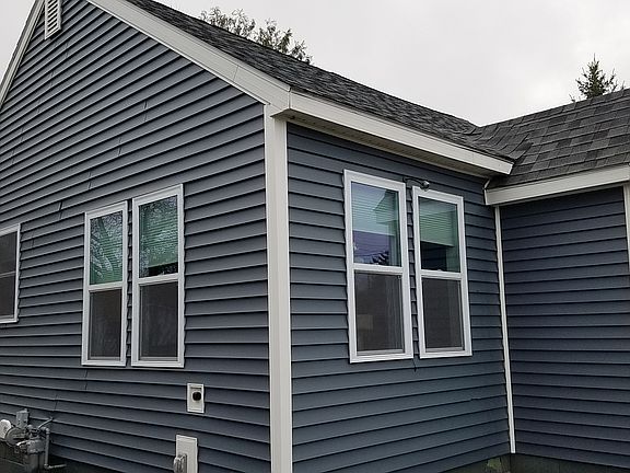 3rd image of 1310 Augusta St