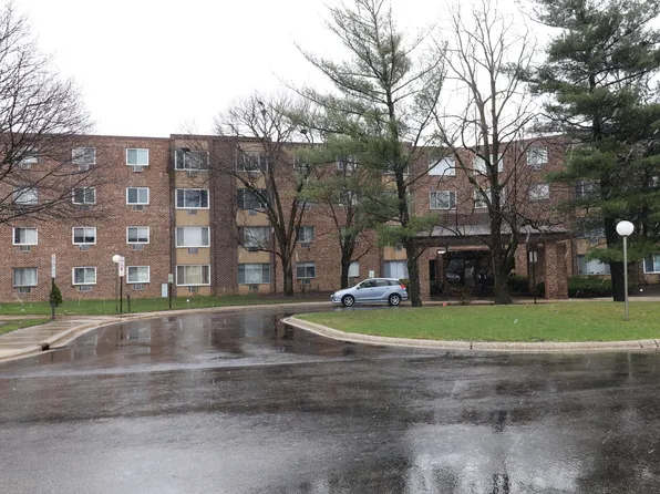 1475 Rebecca Dr APT 310, Hoffman Estates, IL 60169