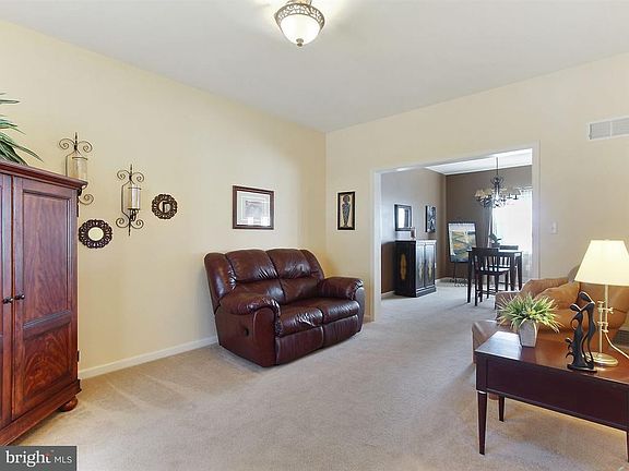 5th image of 106 Woodland Dr