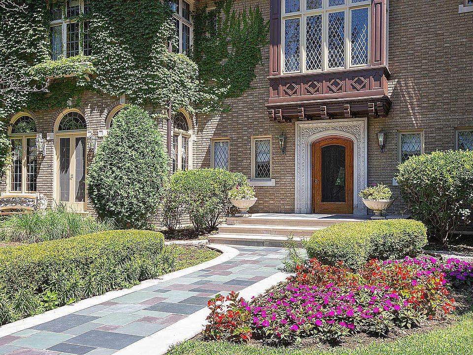 3505 Haweswood Dr, Crete, IL 60417 | Zillow