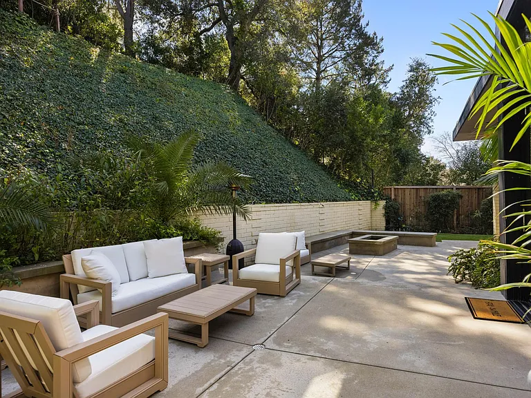 Enjoy morning coffee or evening cocktails surrounded by the peaceful ambiance of the outdoors.