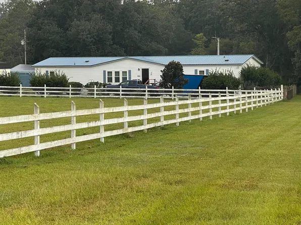 11655 Stucki Rd, Elberta, AL 36530