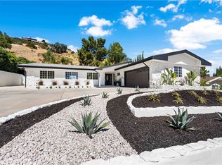 24641 Gilmore St, West Hills, CA 91307