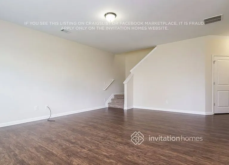 2146 Villa Spring Ter — Photo 2