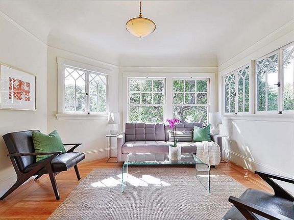 Living room (staged)