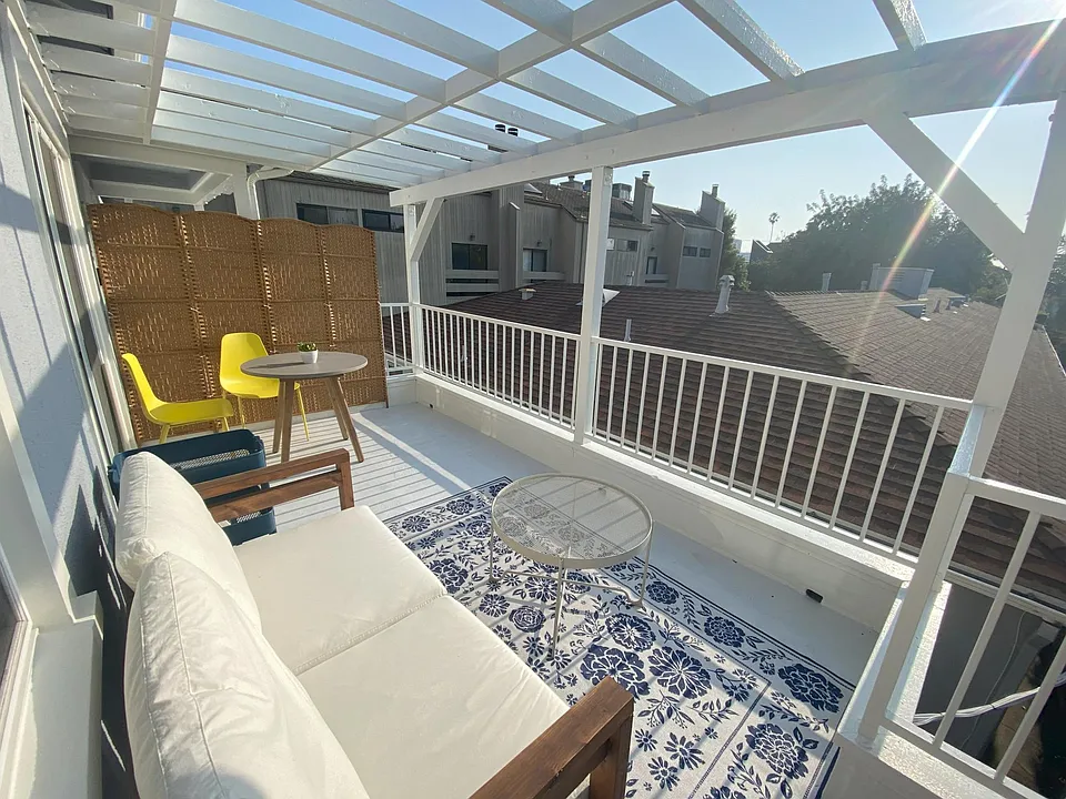 Private deck with pergola