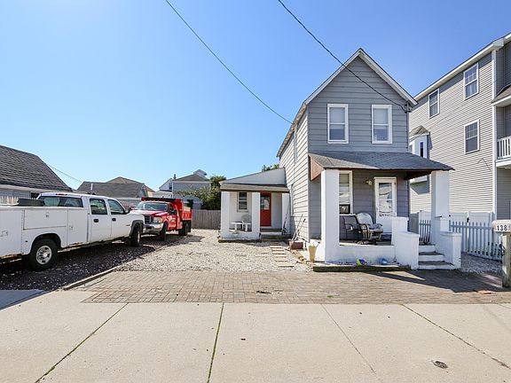 5th image of 138 W Burk Ave