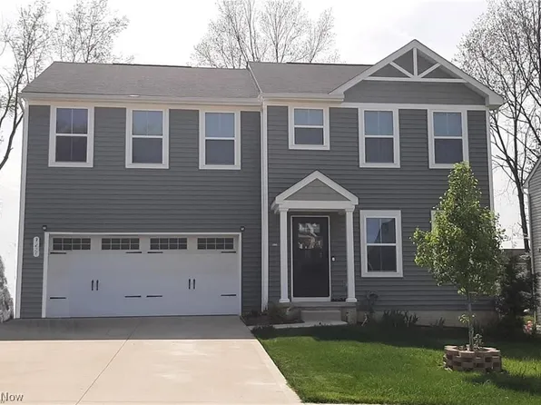 3224 Brentwood Dr, Akron, OH 44312