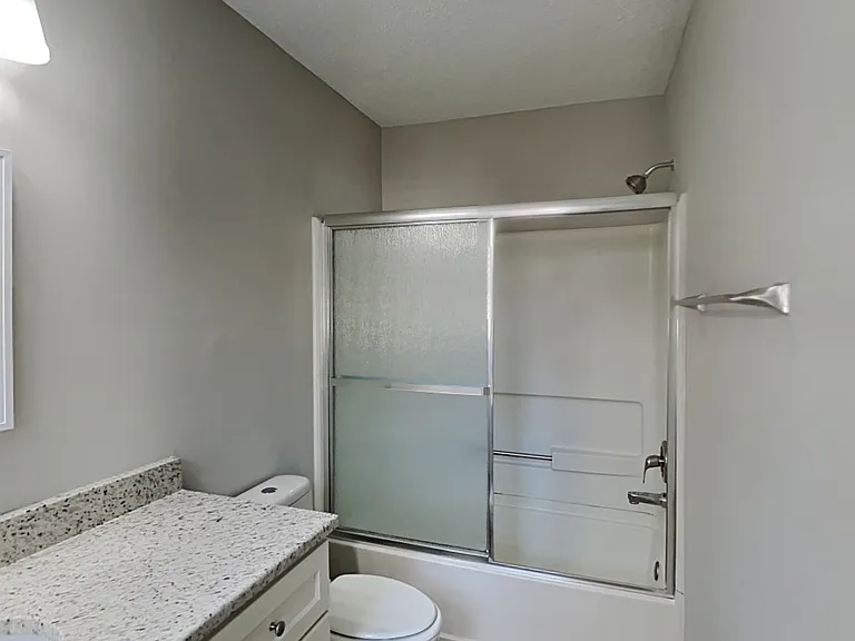 3617 Abercromby Dr — Photo 10
