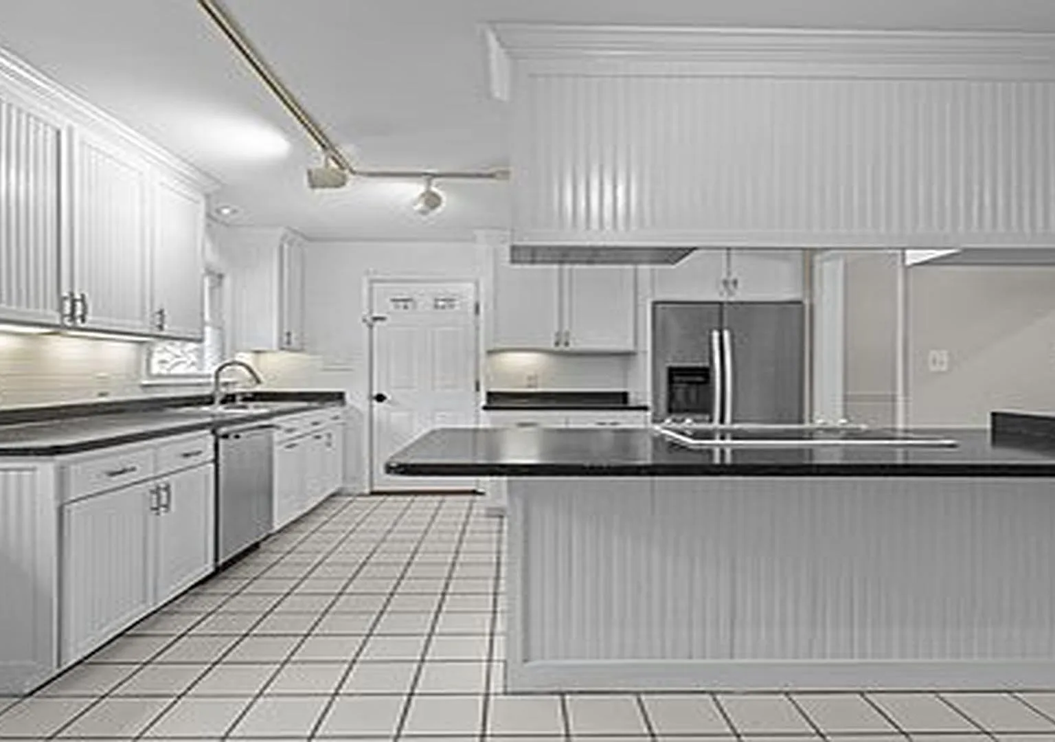 4 bed, 3.0 bath, 3000 sqft, $1,139 — Photo 3