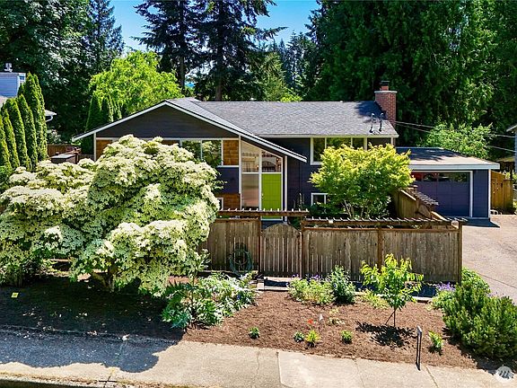 4th image of 16237 NE 99th Street