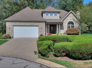 101 Nantucket Ct, Bratenahl, OH
