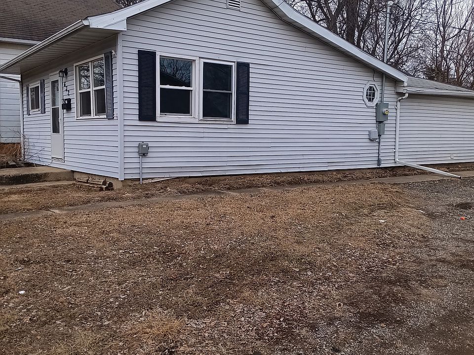 1st image of 632 3rd St