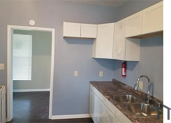 1405 Evalon St #A — Photo 2