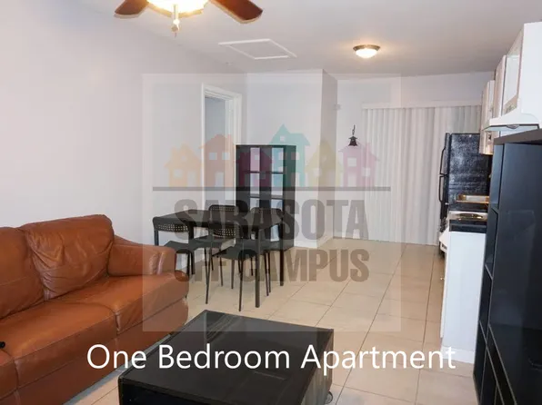 5125 David Ave #B, Sarasota, FL 34234