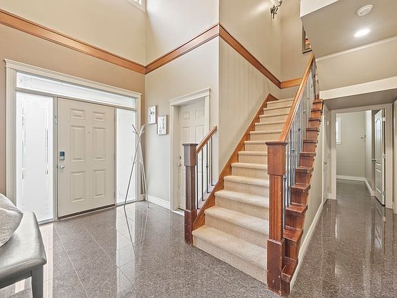 3rd image of 5306 Pleasant Way
