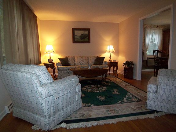 Gleeming Hardwoods through out