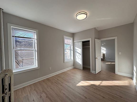 5th image of 3143 Kennedy Blvd #202