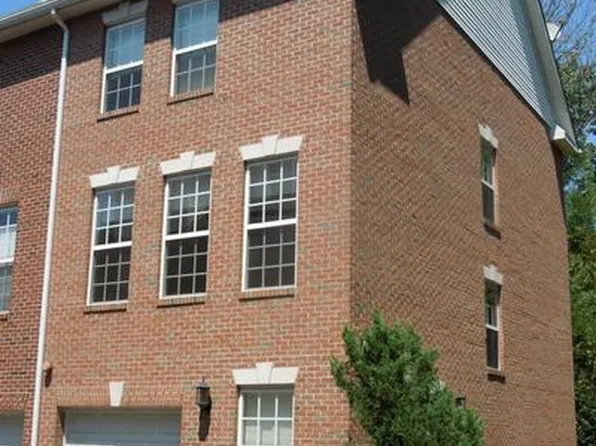 2322 Lee Hwy, Arlington, VA 22201