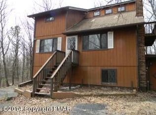 2116 Village Rd, Effort, PA 18330