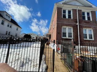 124 Grandview Ave APT 3, Staten Island, NY 10303