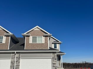 200 W Samuel Ct, Lincoln, NE 68523