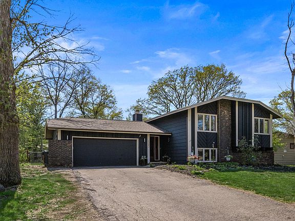 2nd image of 1302 Birch Dr