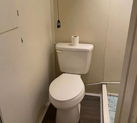 5th image of 3536 Admiral Dr #D