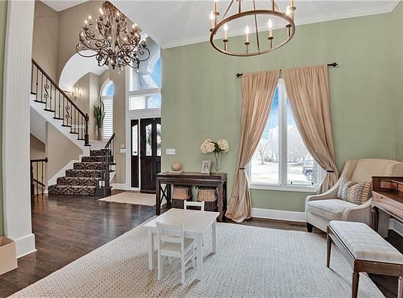 5th image of 5824 Edgewater Dr