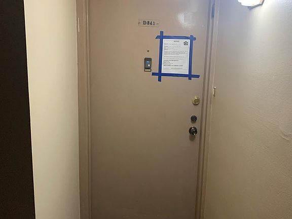 4th image of 2806 N 46th Avenue #341D