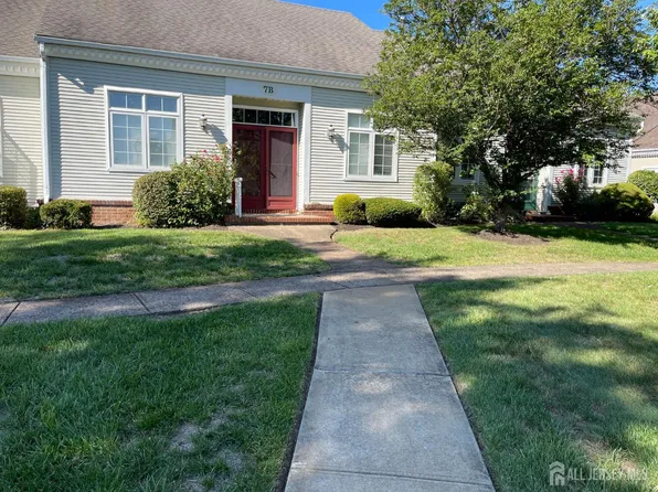 7 Rutland Ln, Monroe Township, NJ 08831