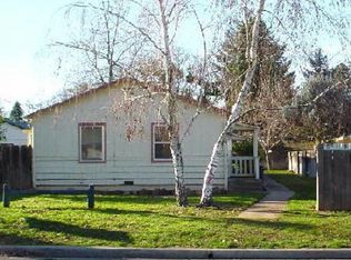 518 Albert St APT 2, Medford, OR 97501