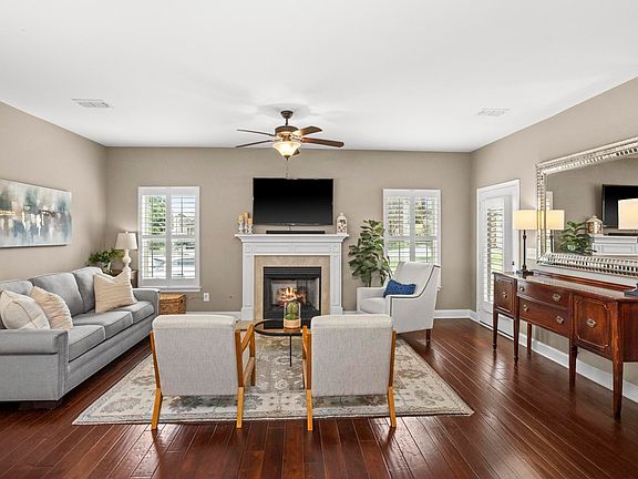 4th image of 2604 Westerham Way