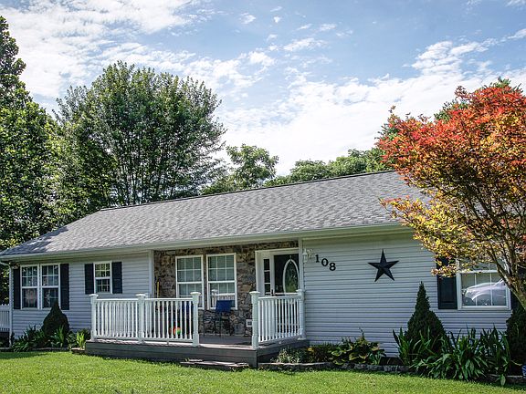 3rd image of 108 Chenault St
