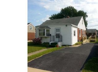 146 Cherry Ln, New Castle, DE 19720