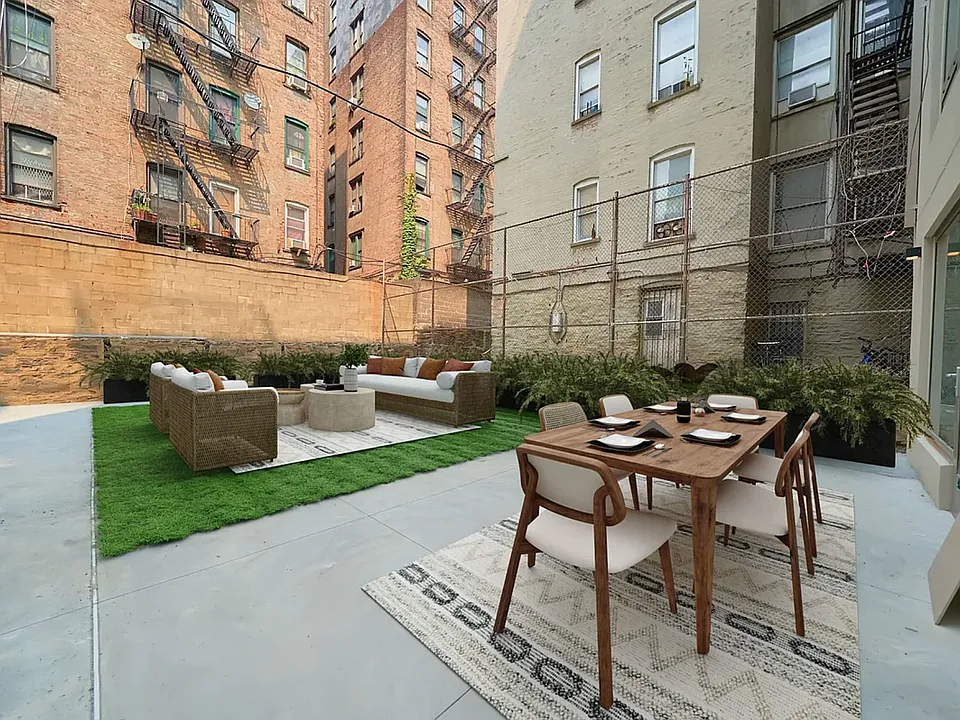521 W 134th St #1A