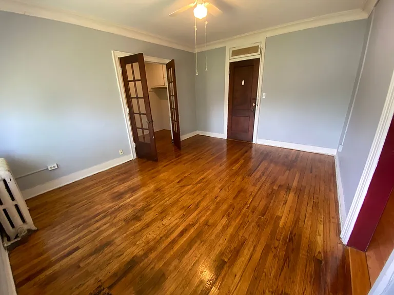 Rollins Apartments — Photo 18