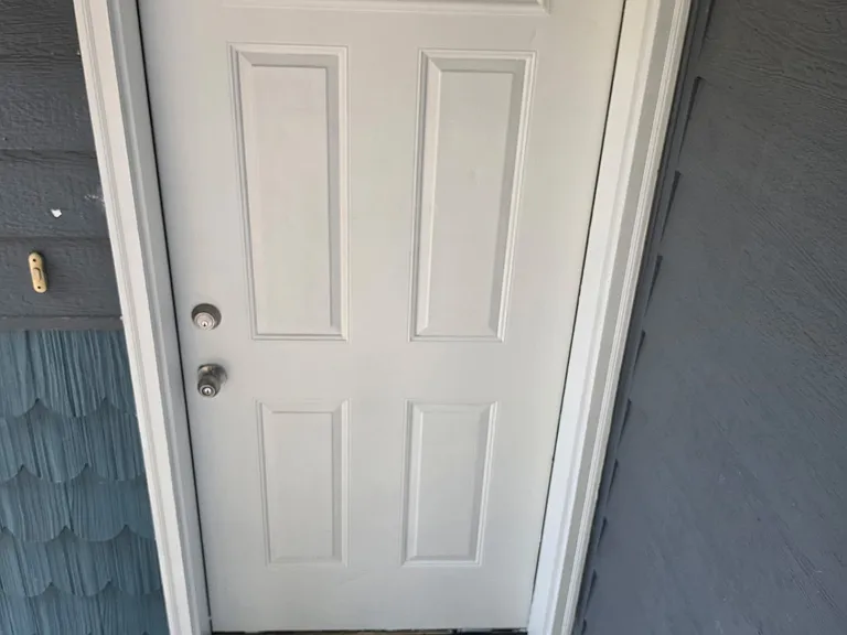 2813 J Ct SE #A — Photo 3